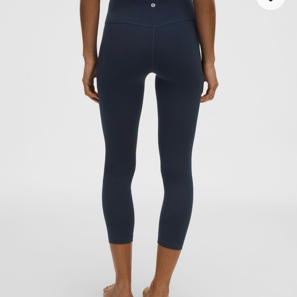 Lululemon Navy High-Rise Align Crop Leggings